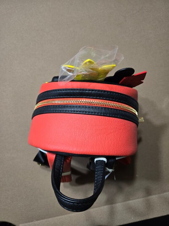 Disney Lougefly Queen of Hearts Backpack Purse Brand New w/Tag main image 5